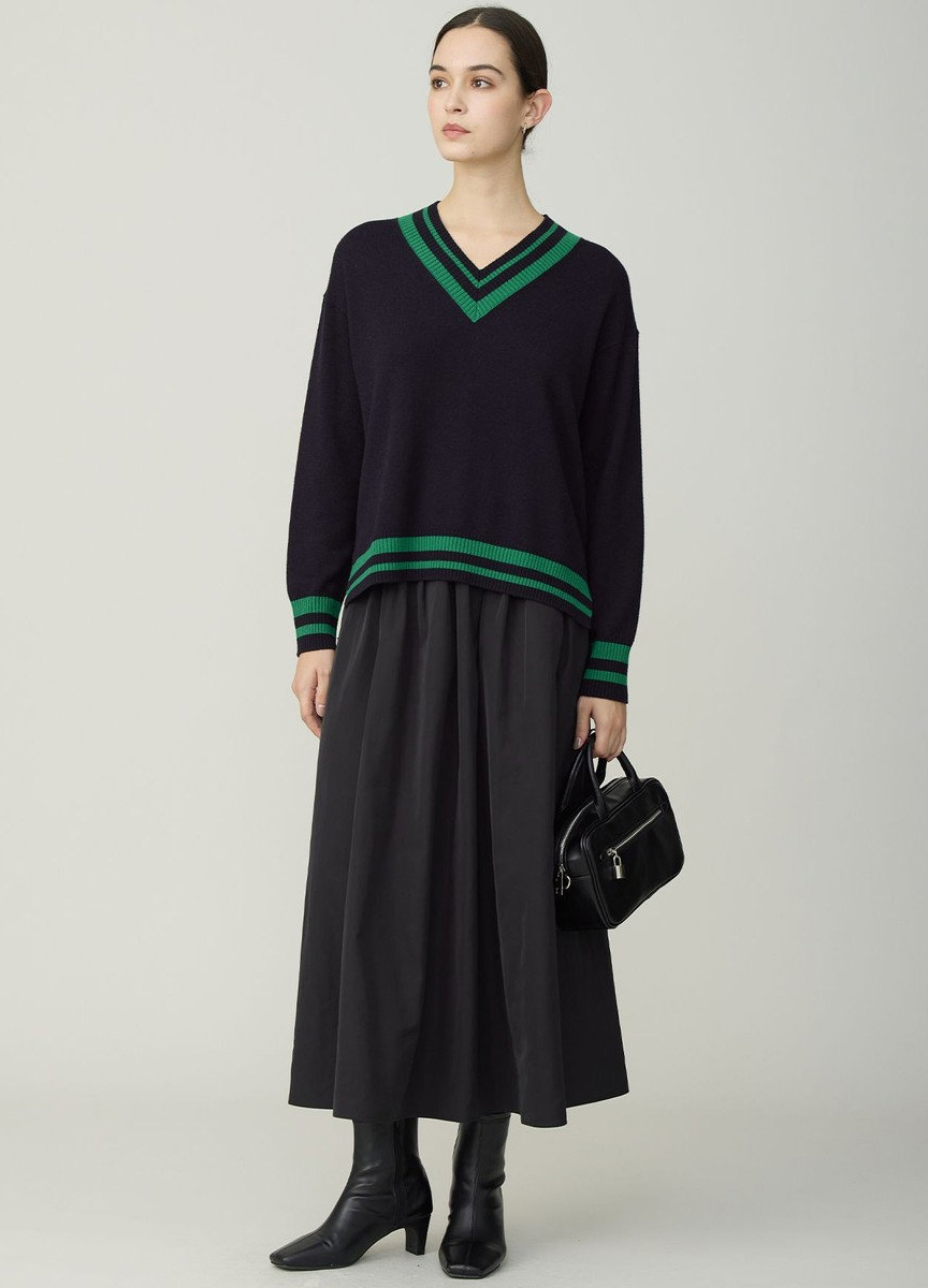 毛料復古V領配色針織衫